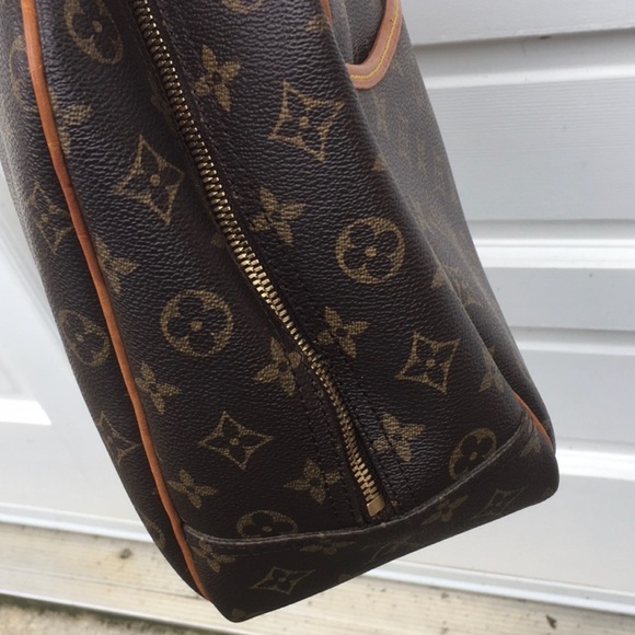 Louis Vuitton Deuville